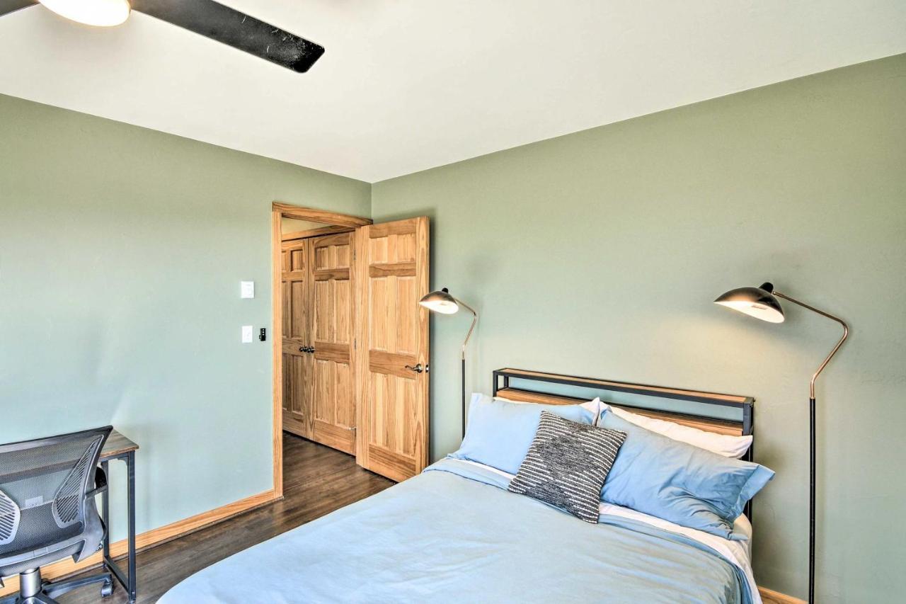 Cozy Remote Retreat • Mountain Views • Stargazing Villa Crestone Exterior photo